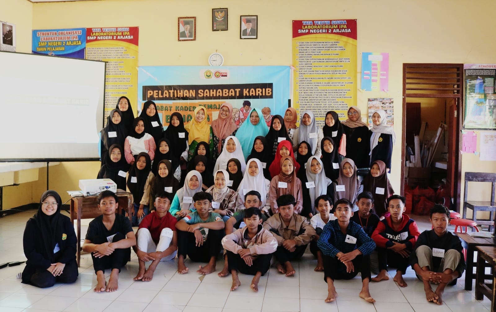 Preventing Early Marriage Through Sahabat KARIB: A Team of UNEJ Faculty Members  Empowers Jember Teens to Become Peer Counselors